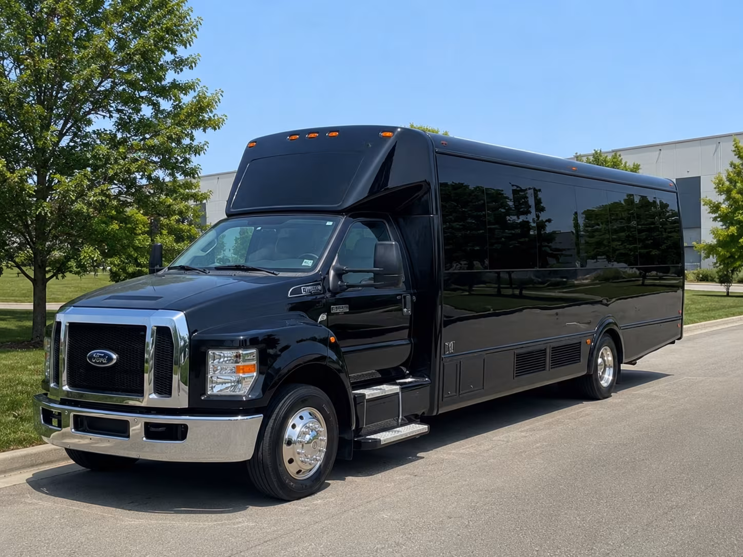 McKinney Homecoming & Prom Party Bus Rentals